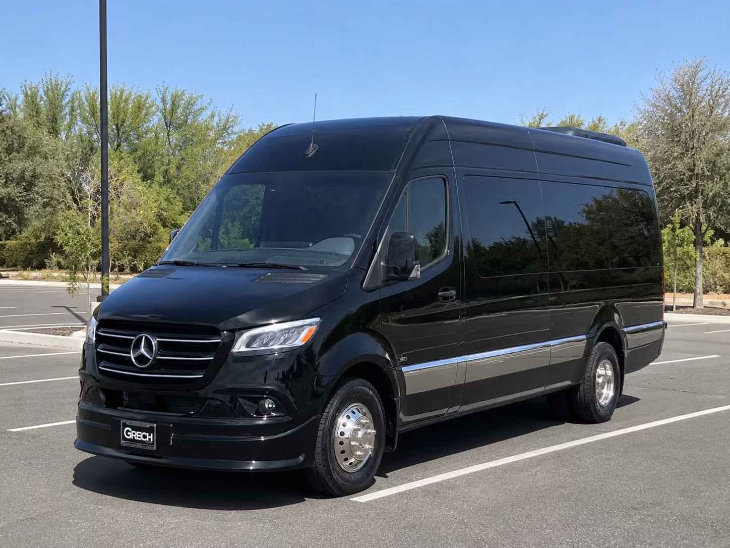 sports team sporting event bus rentals in huntsville